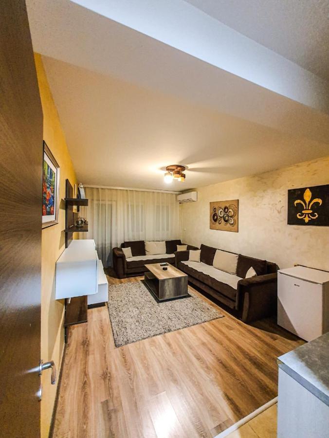 Avio Apartmani 2018 Novi Pazar Exterior photo