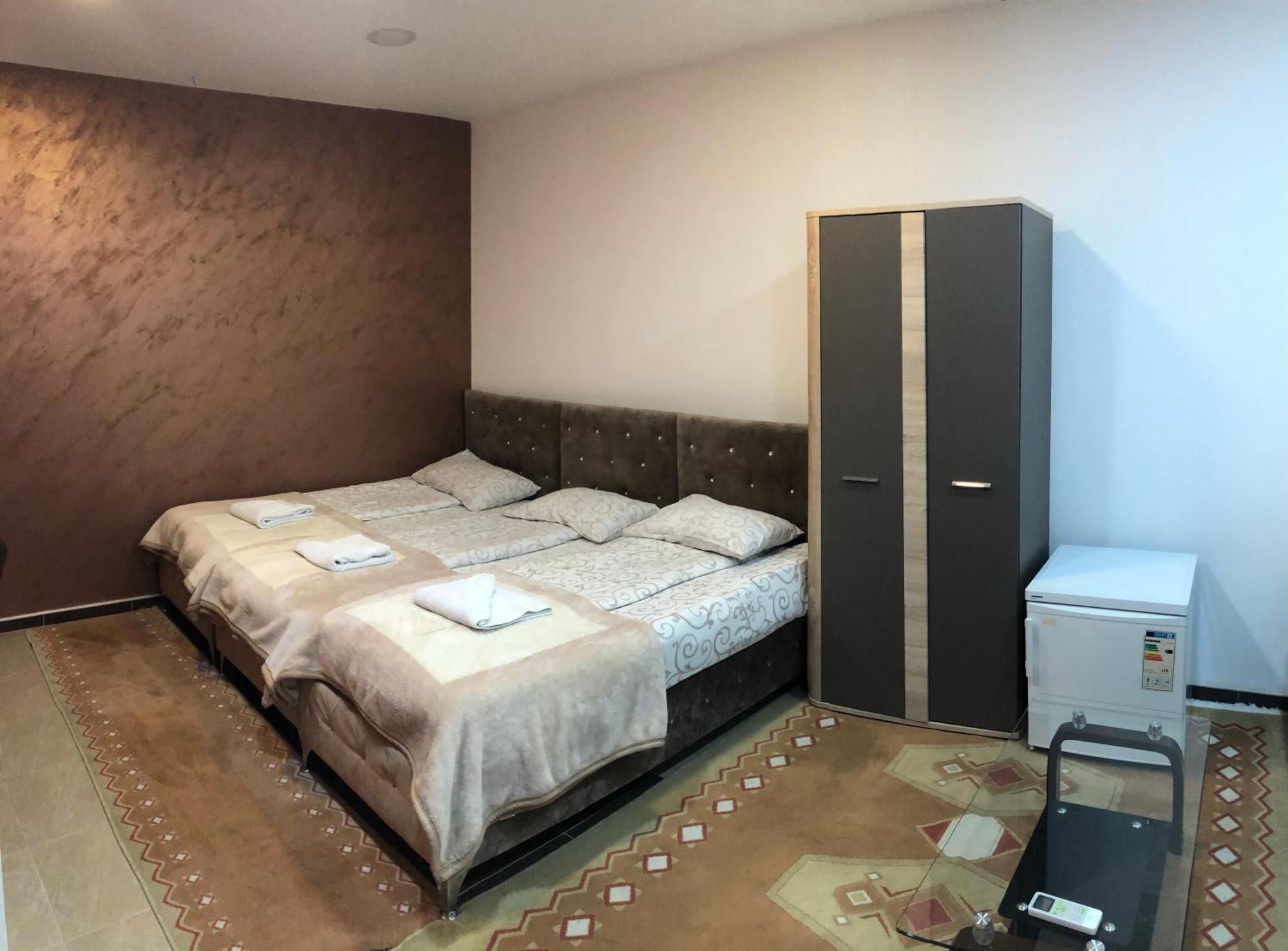 Avio Apartmani 2018 Novi Pazar Room photo